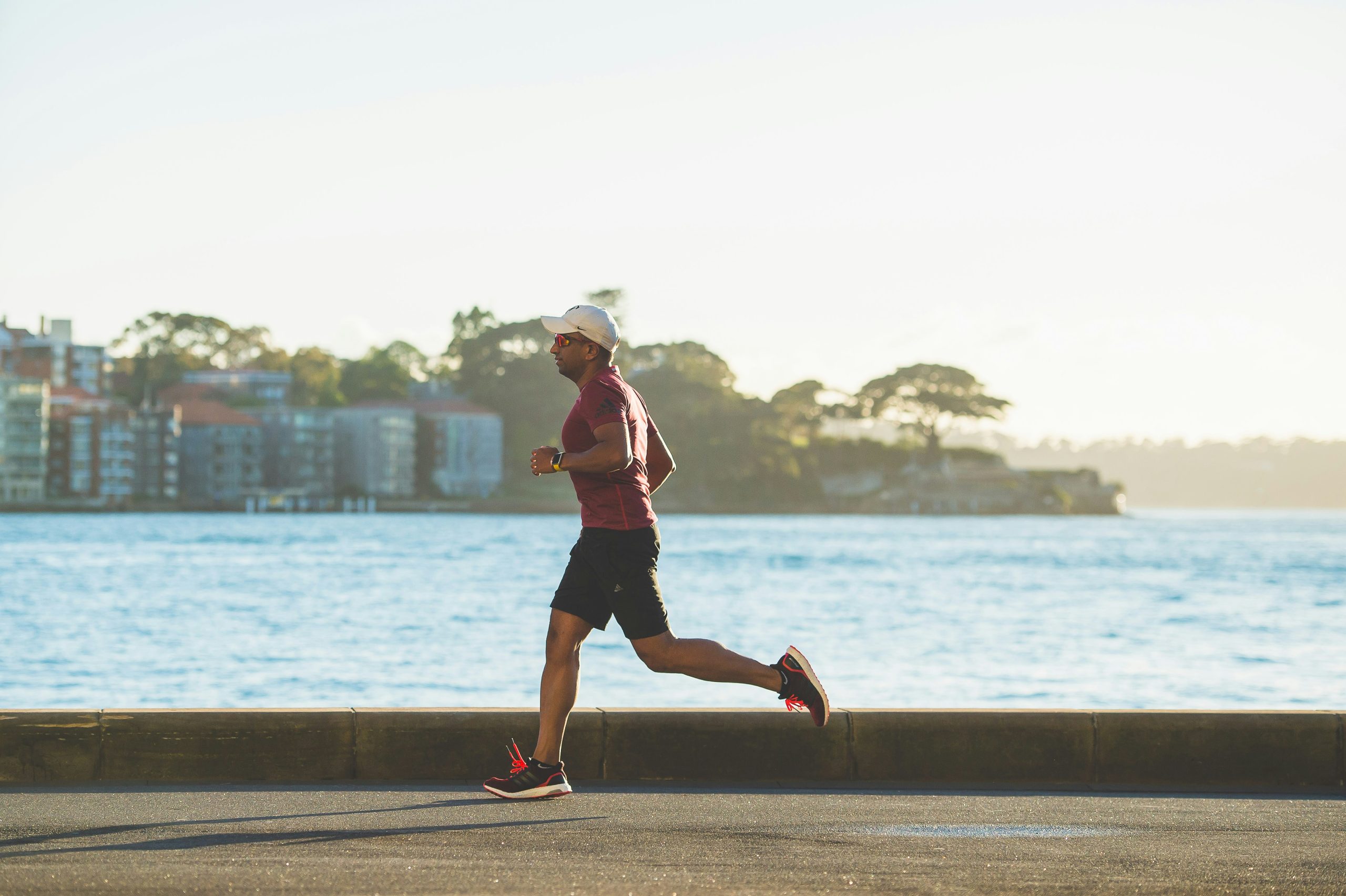 Medicina Deportiva y Longevidad: Cuidando tu Cuerpo a lo Largo del Tiempo